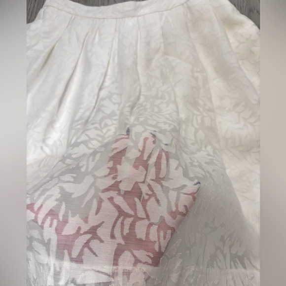 J. Crew White Skirt With Floral Overlay Size 6 - Picture 7 of 11